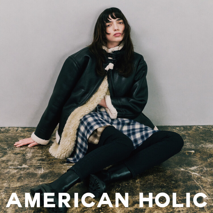 AMERICAN HOLIC