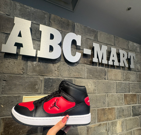 ABC-MART限定　NIKE　AIRJORDAN新作スニーカー入荷