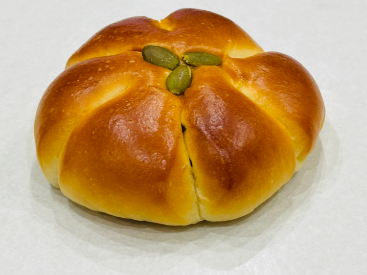 ハロウィンにおすすめ！かぼちゃパン