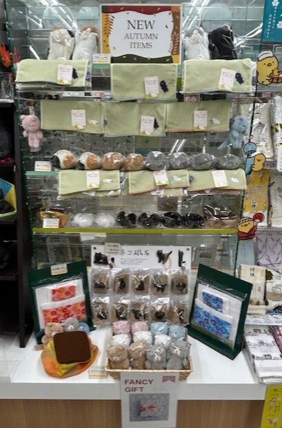 ネコ雑貨入荷しました